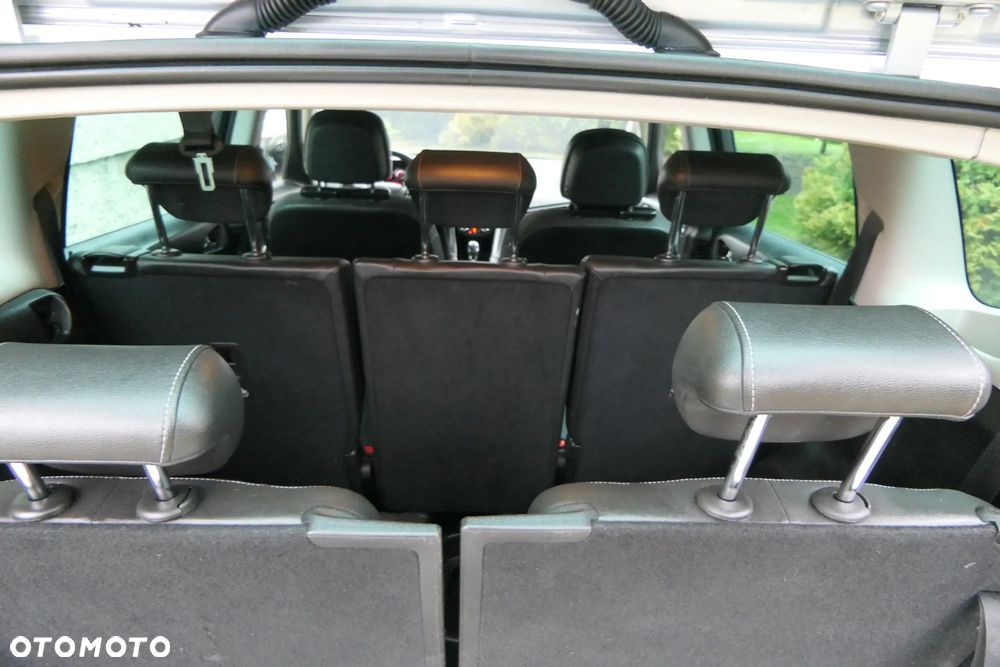 Opel Zafira Tourer 1.4 Turbo Edition - 17