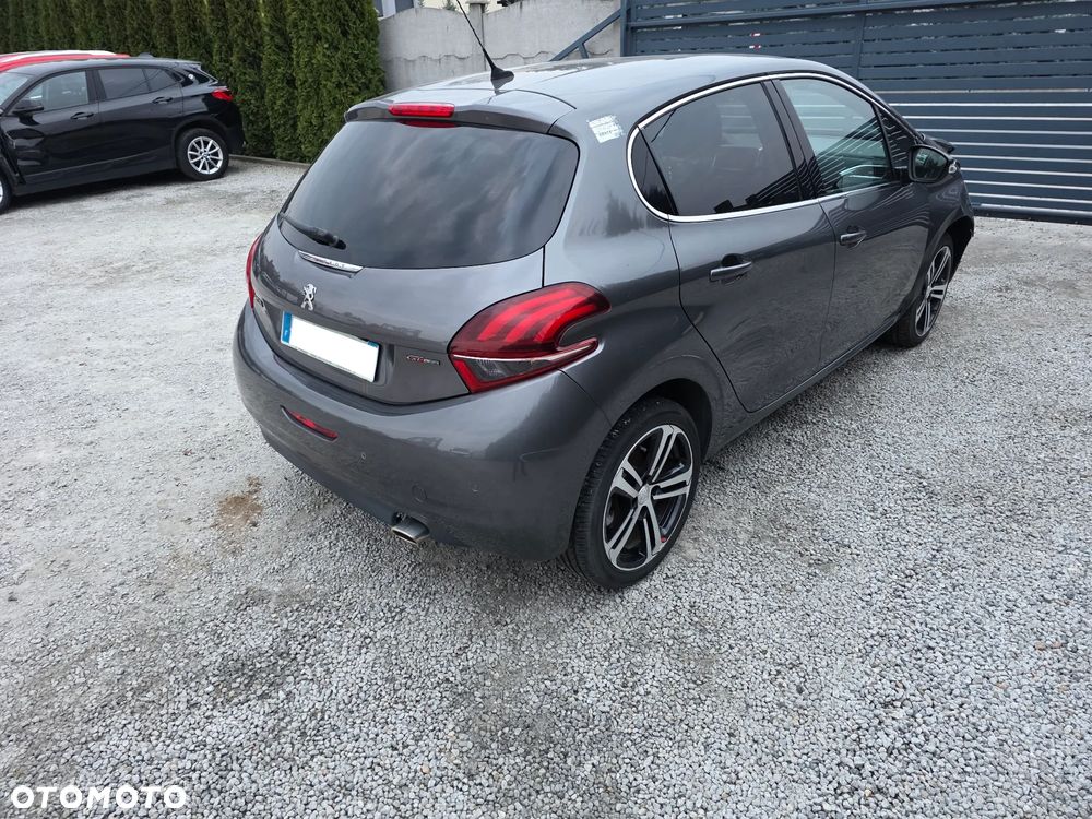Peugeot 208 1.2 PureTech Allure S&S EAT6 - 3