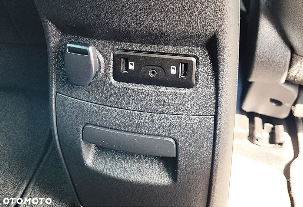 Renault Scenic ENERGY TCe 130 INTENS - 31