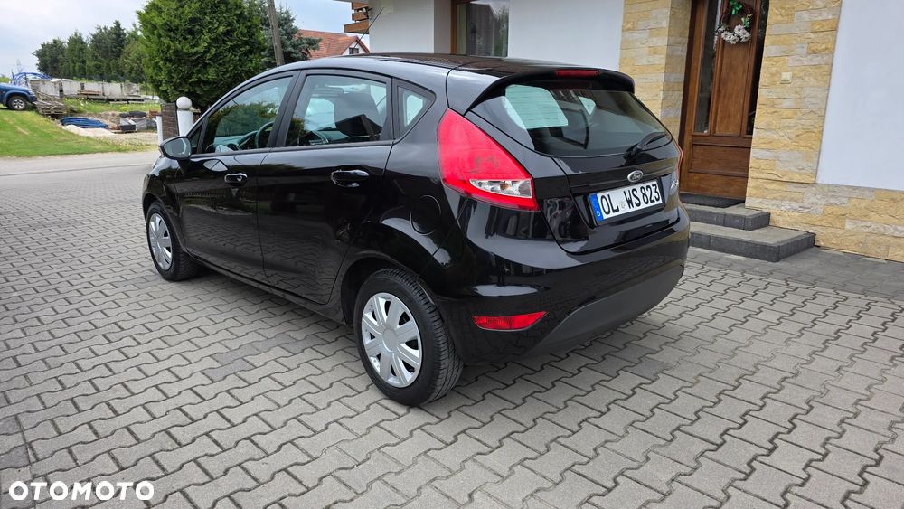 Ford Fiesta 1.25 Celebration - 4