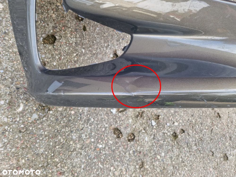 Toyota Yaris 4 IV 20- zderzak przedni znaczek - 3