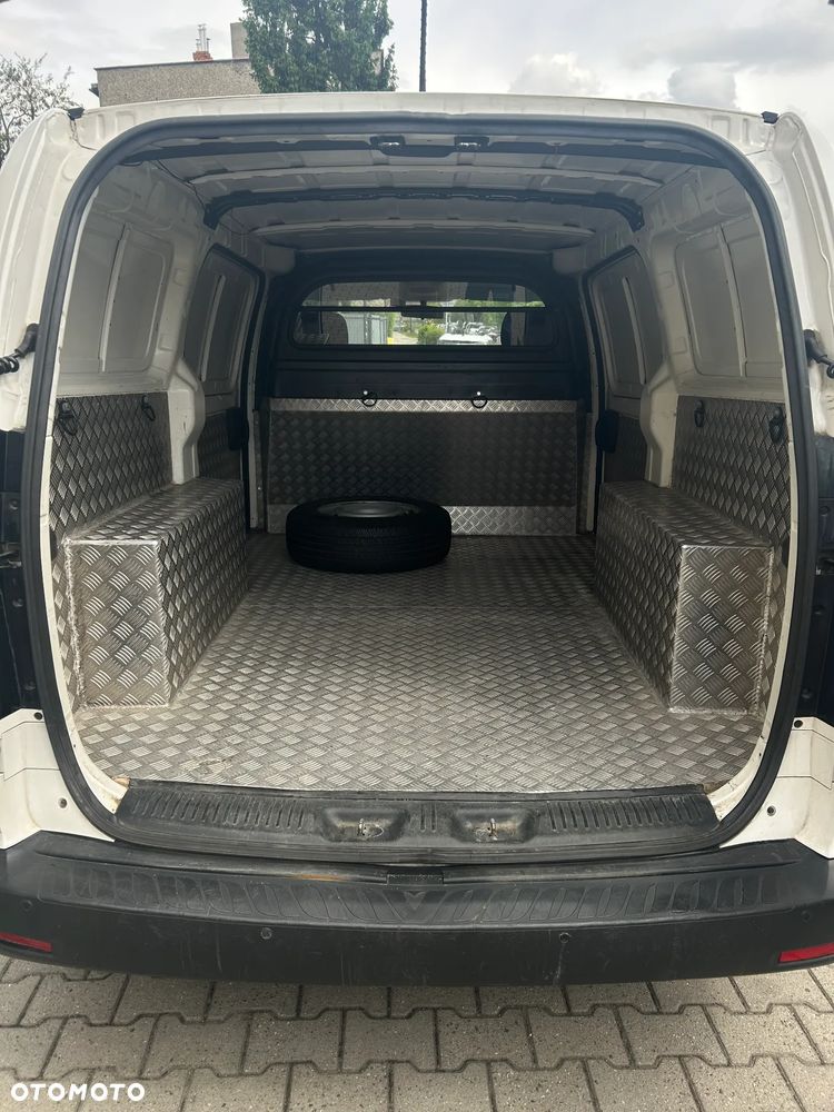 Hyundai H1 - 15
