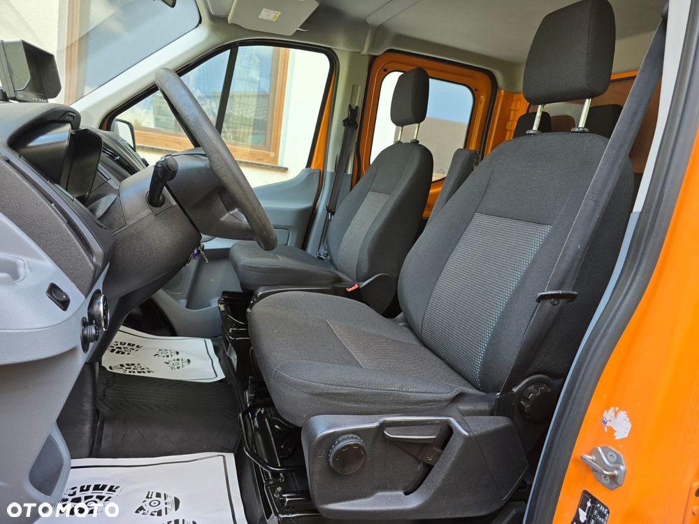 Ford TRANSIT DOKA STRZYNIA - 34