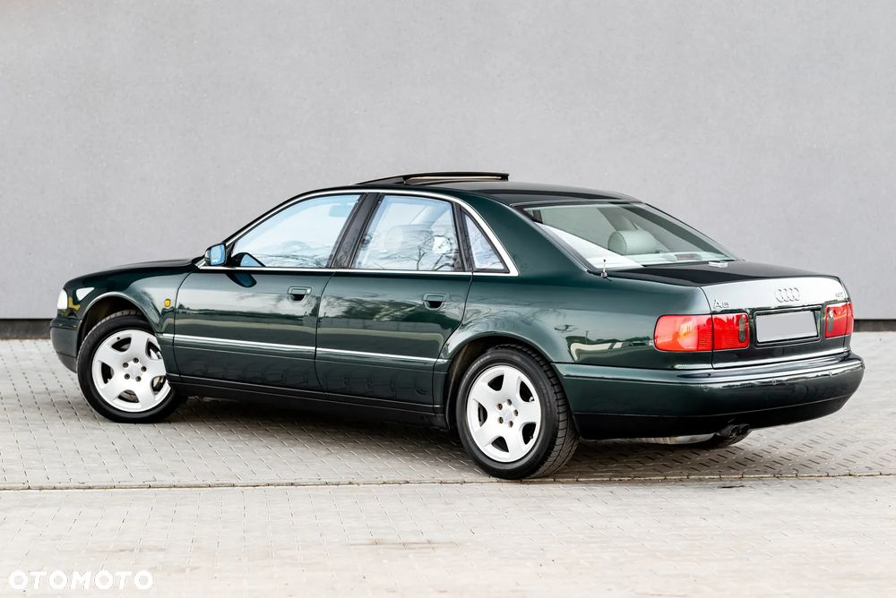 Audi A8 - 12