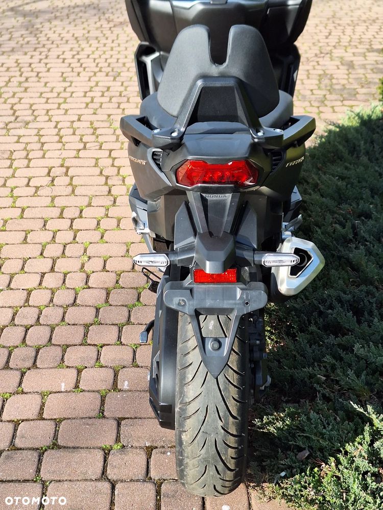 Honda NSS - 24
