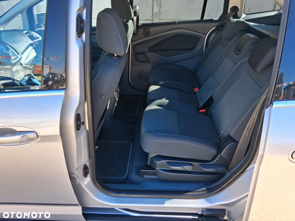 Ford Grand C-MAX 2.0 TDCi Titanium - 18
