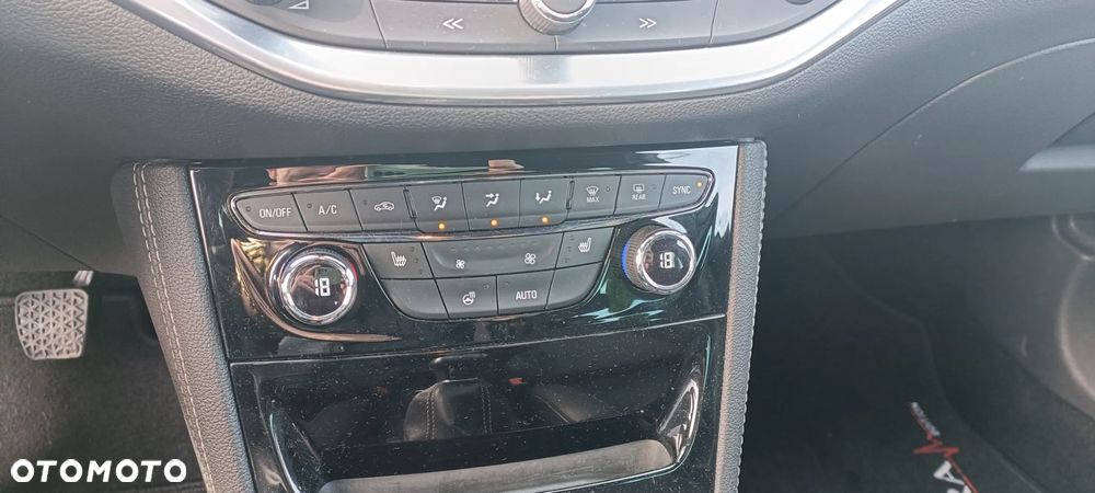 Opel Astra 1.6 CDTI Start/Stop Sports Tourer Active - 19