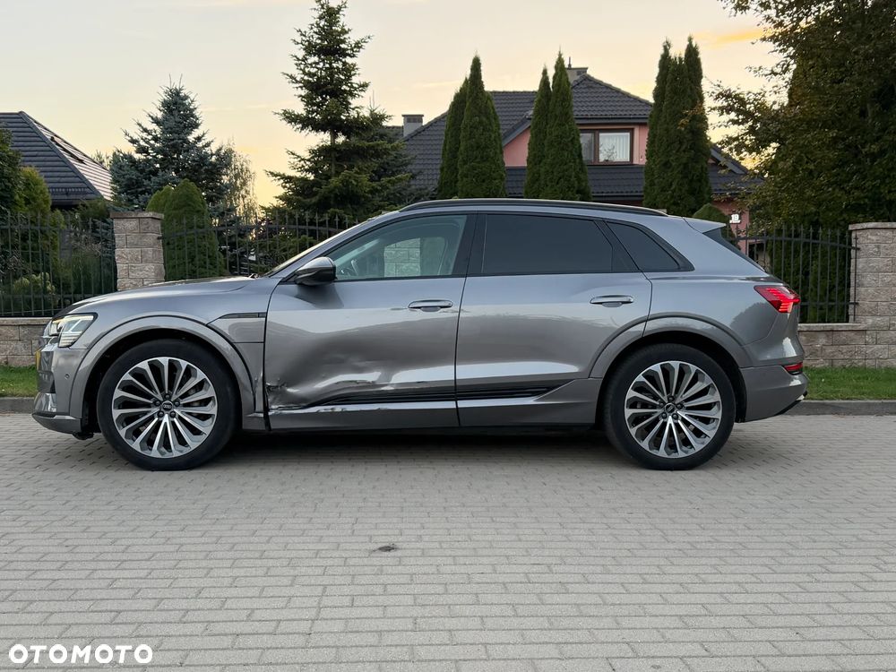 Audi e-tron 55 Quattro Advanced - 7