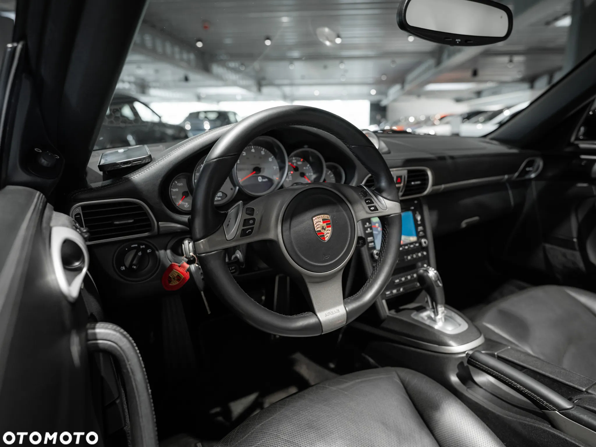 Porsche 911 Carrera 4S Cabriolet PDK - 21