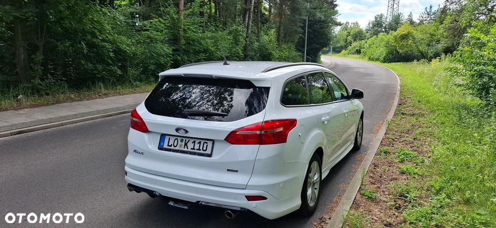 Ford Focus 1.5 EcoBoost ST-Line - 8