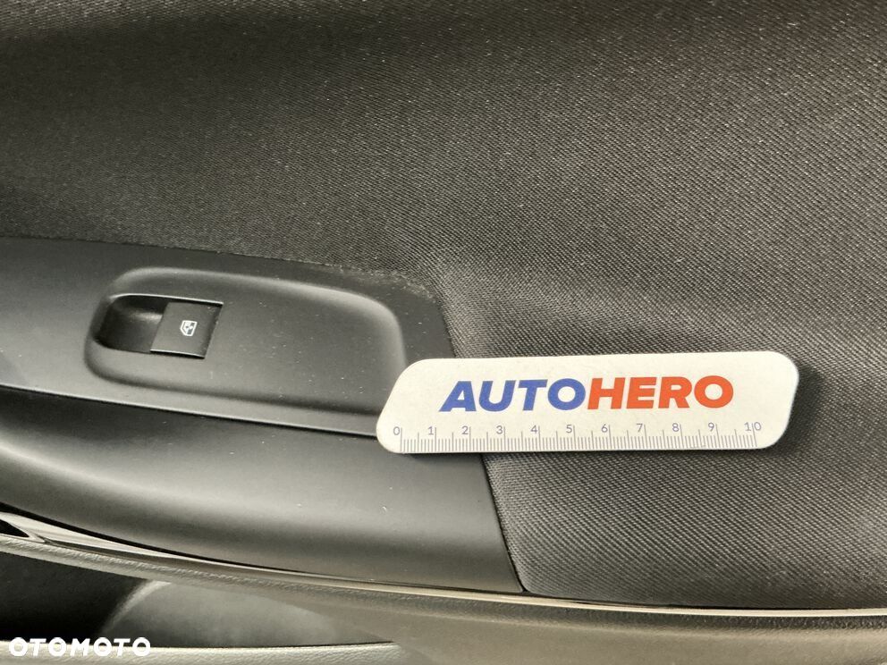 Opel Astra - 33