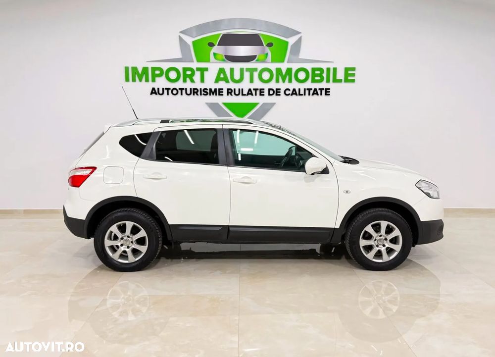 Nissan Qashqai 1.5 dCi DPF 360 - 12