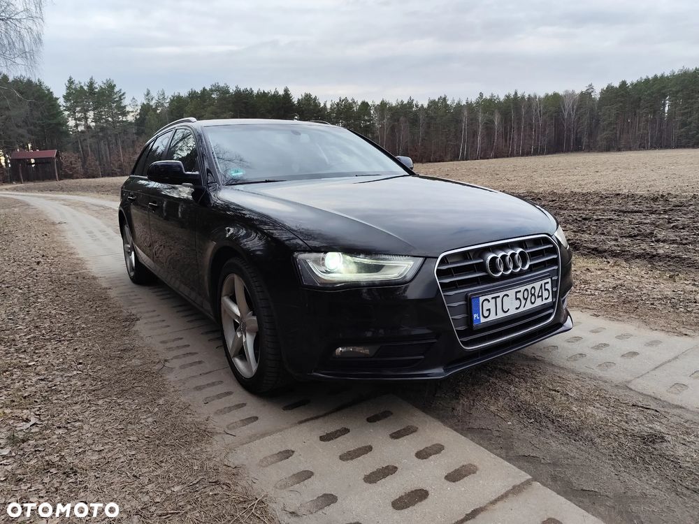 Audi A4 Avant 2.0 TDI S tronic - 10