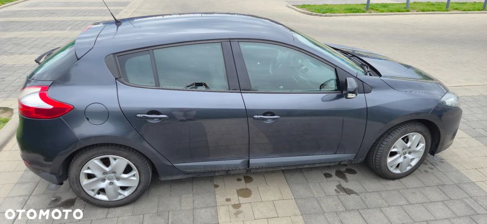 Renault Megane 1.6 16V Color Edition - 4