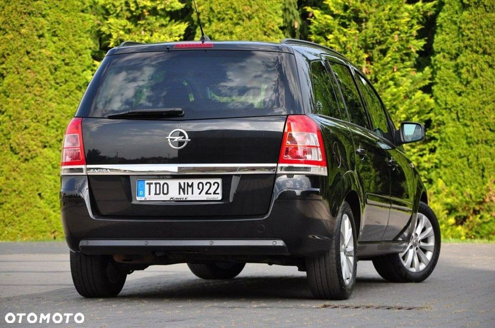 Opel Zafira 1.8 Cosmo - 17