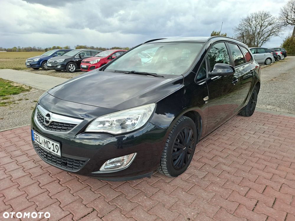 Opel Astra 1.7 CDTI DPF 150 Jahre - 6