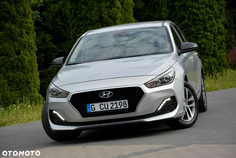 Hyundai i30 1.4 T-GDI DCT YES!+ - 2