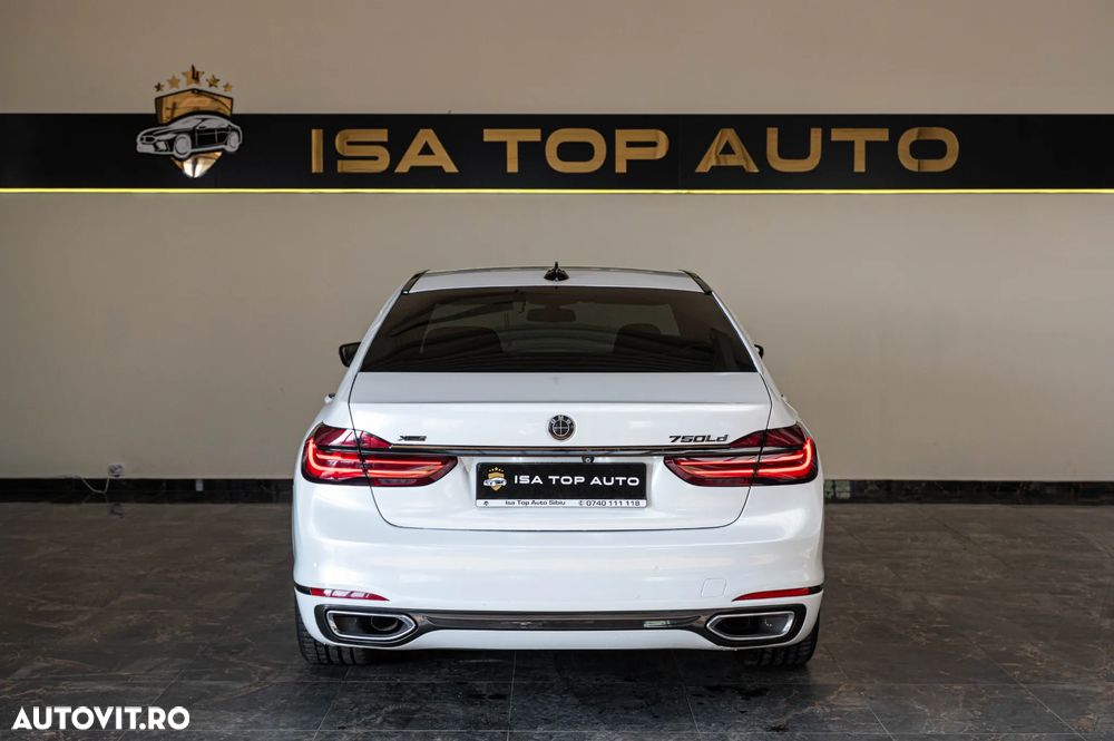 BMW Seria 7 750Ld xDrive - 38