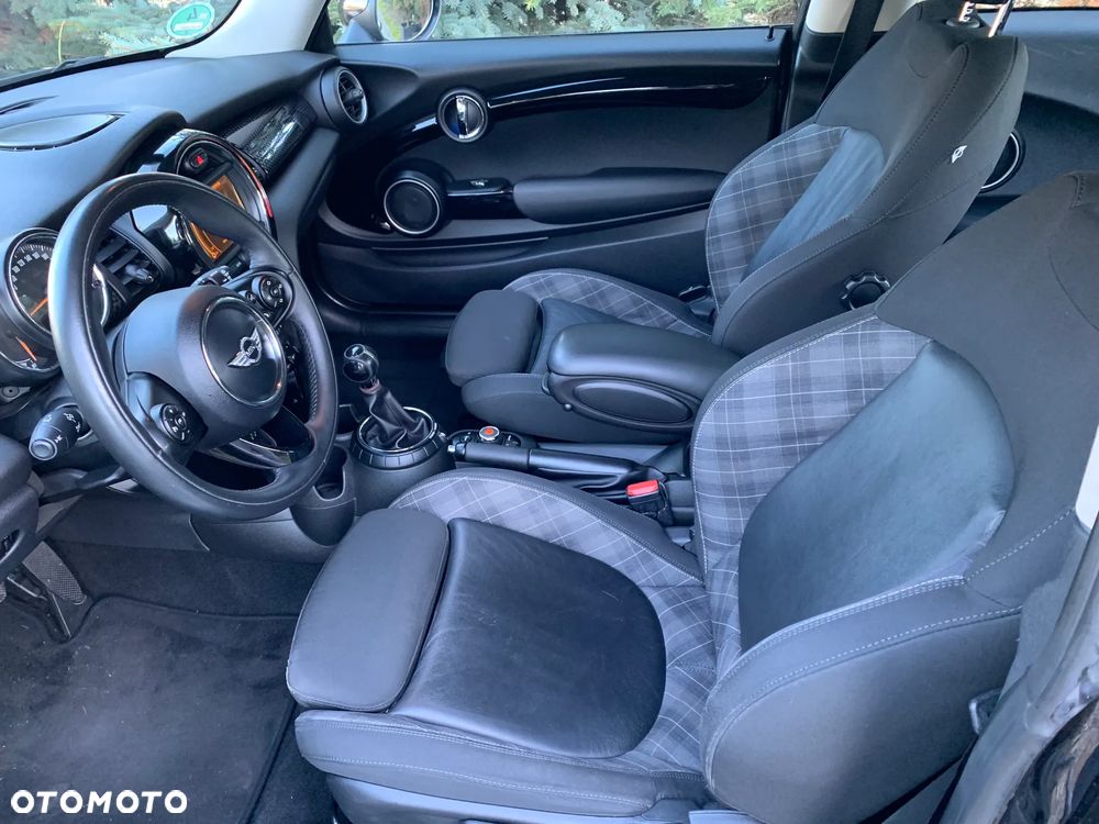 MINI Cooper SD Seven Chili - 11