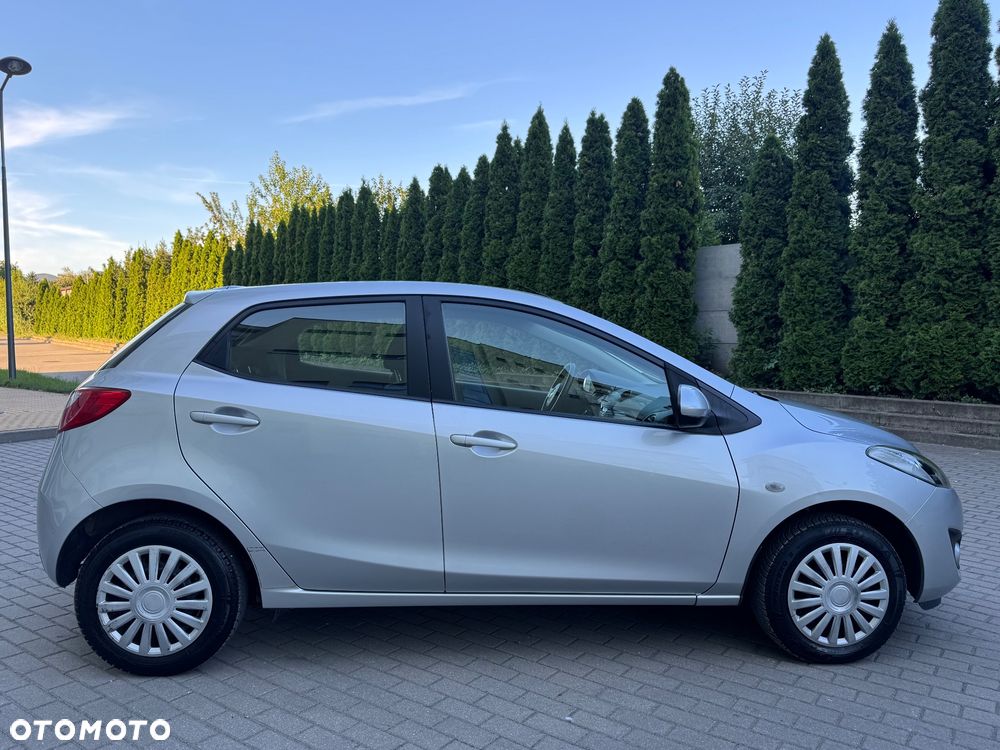 Mazda 2 1.5 Trend & Fun - 10