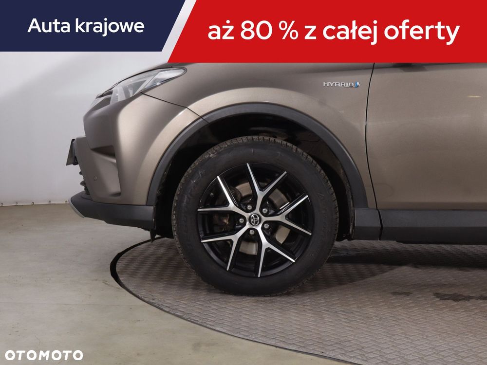 Toyota RAV4 - 16