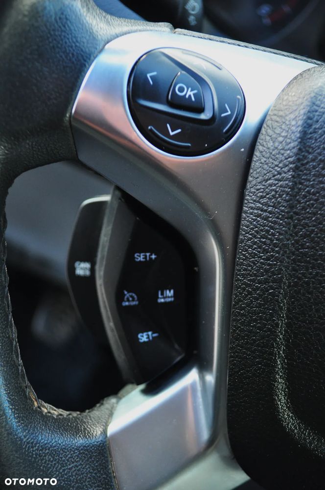 Ford TRANSIT CUSTOM - 18