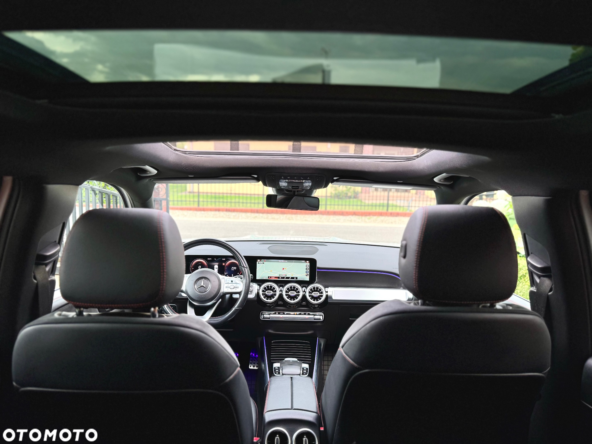 Mercedes-Benz GLB 200 d 4-Matic AMG Line 8G-DCT - 28