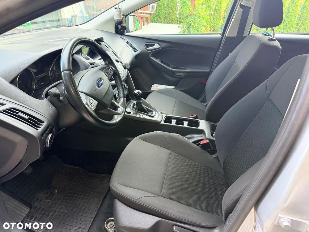 Ford Focus - 16