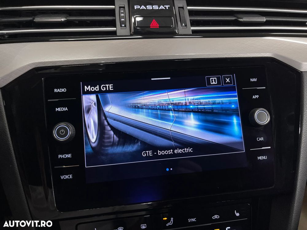 Volkswagen Passat 1.4 TSI DSG GTE - 18
