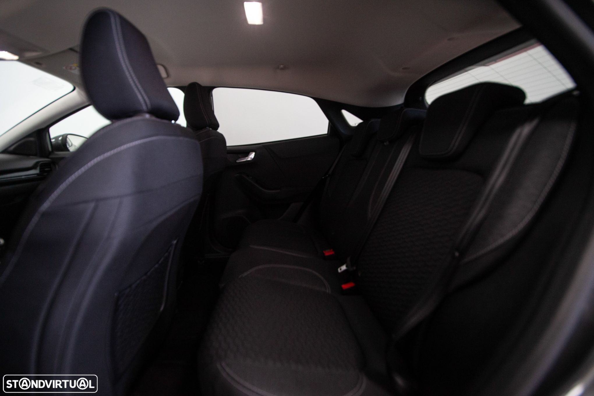 Ford Puma 1.0 EcoBoost MHEV Titanium - 14