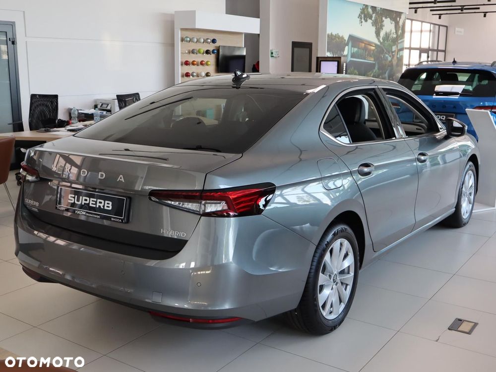 Skoda Superb - 5