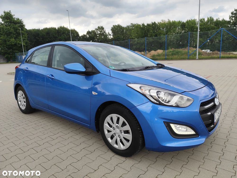 Hyundai i30 blue 1.4 Classic - 26