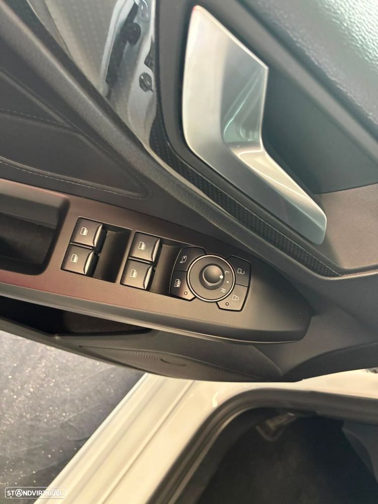 Ford Focus 1.0 EcoBoost ST-Line - 13
