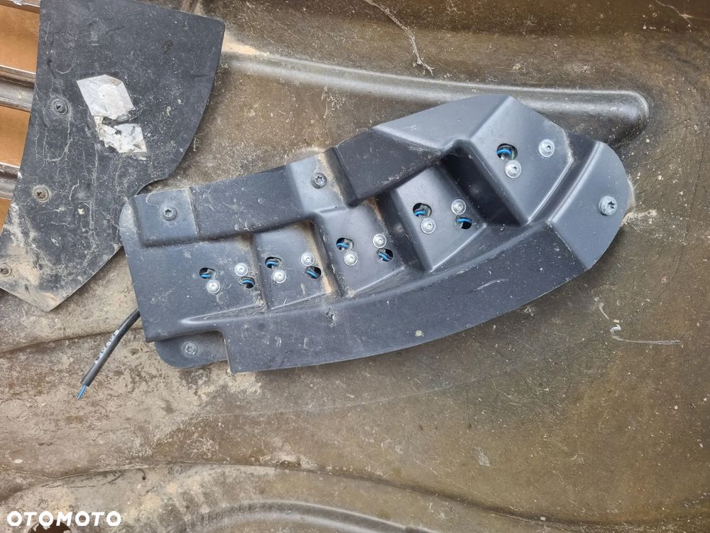 FIAT DUCATO CAMPER DETHLEFFS ZDERZAK PRZÓD - 8