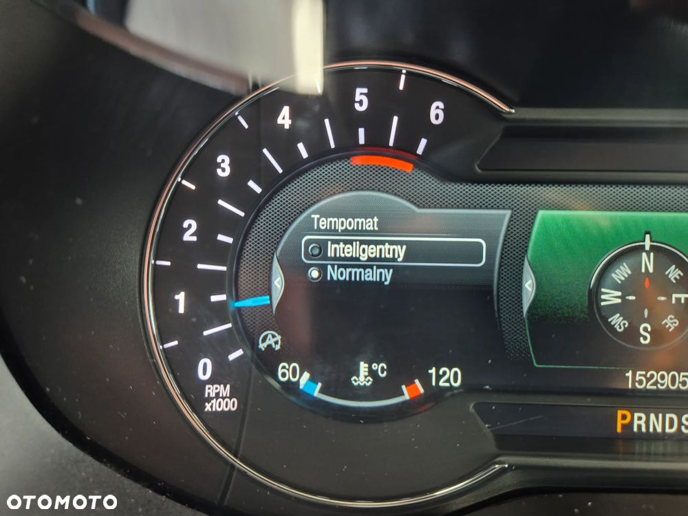 Ford Galaxy 2.0 EcoBlue Titanium - 26