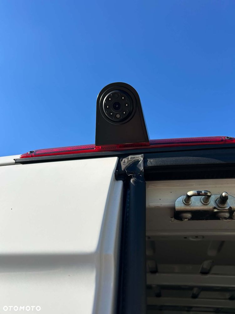 Volkswagen CRAFTER - 19