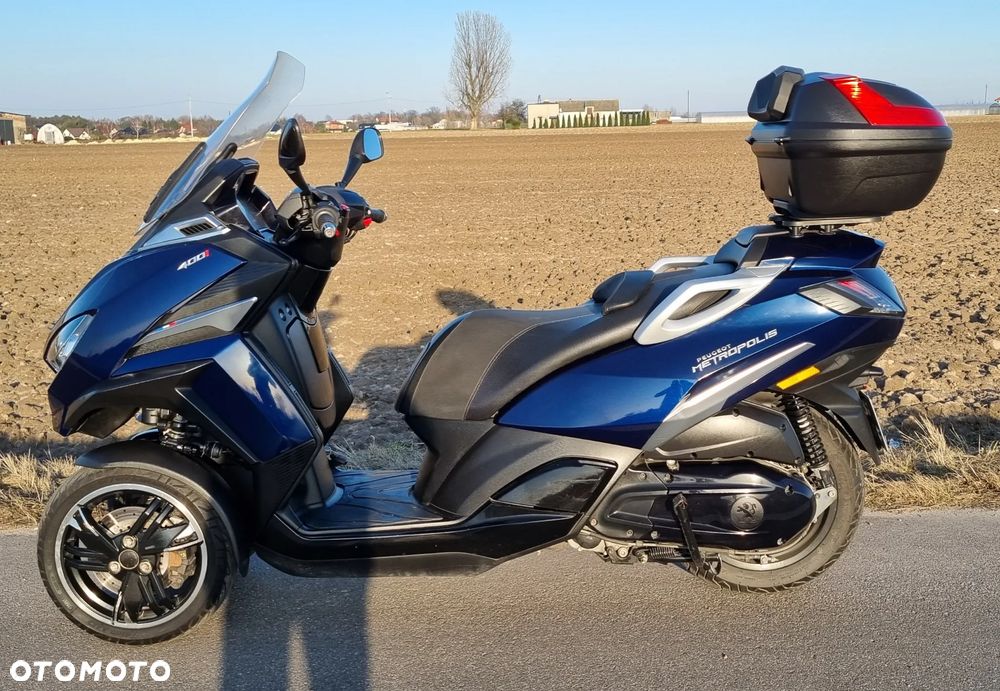 Peugeot Metropolis - 12