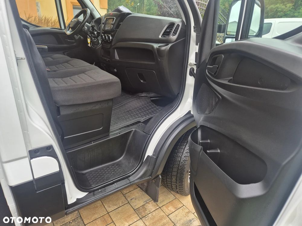 Iveco DAILY 35S16 KONTENER 4.30  TEMPOMAT KLIMA 98.000KM JAK NOWY RADARY - 22