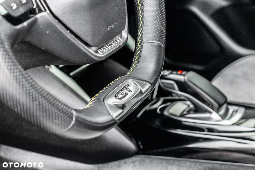 Peugeot 208 e-208 GT Line - 15