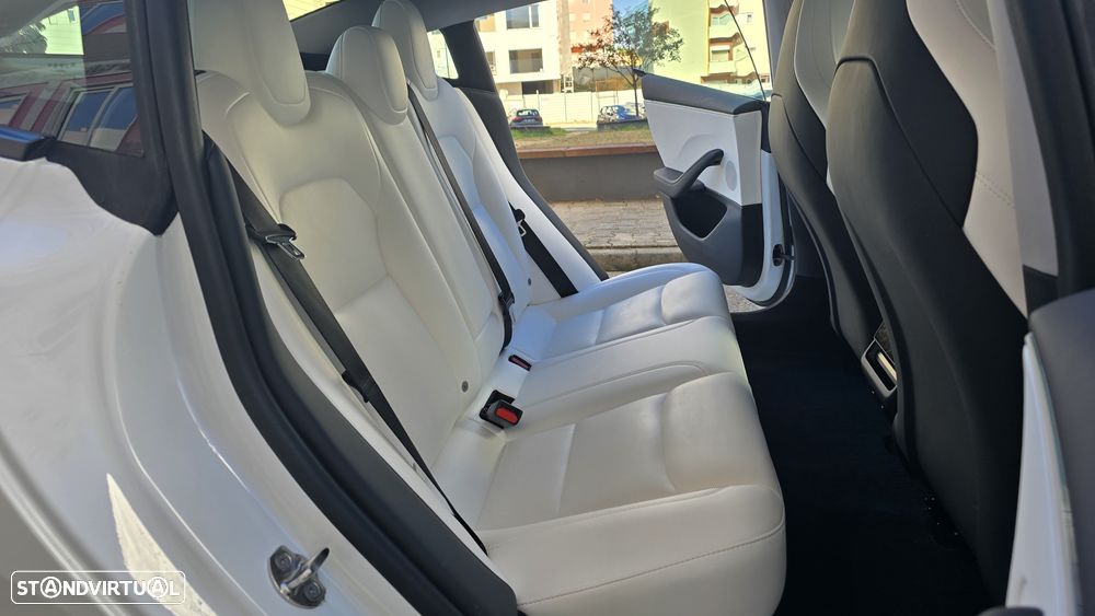 Tesla Model 3 Performance Tração Integral - 20