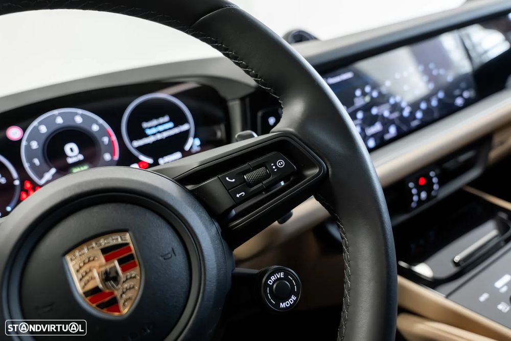 Porsche Cayenne E-Hybrid - 16