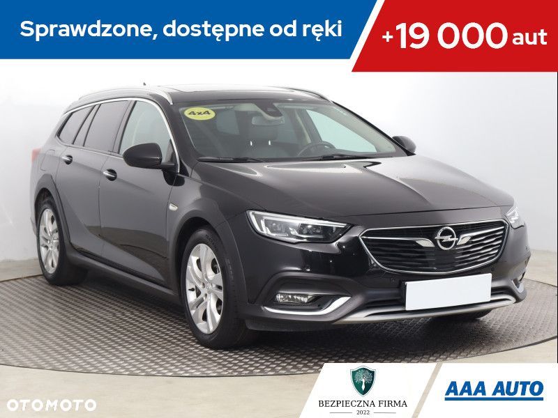 Opel Insignia - 1