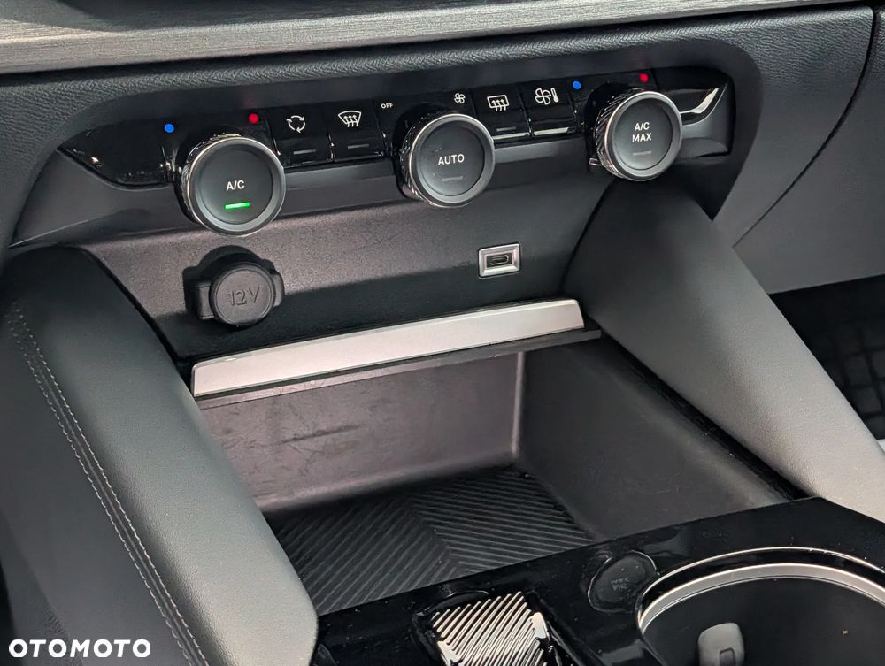 Citroën C5X 1.2 PureTech Feel Pack EAT8 - 23
