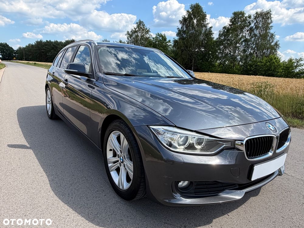 BMW Seria 3 320d Luxury Line - 23