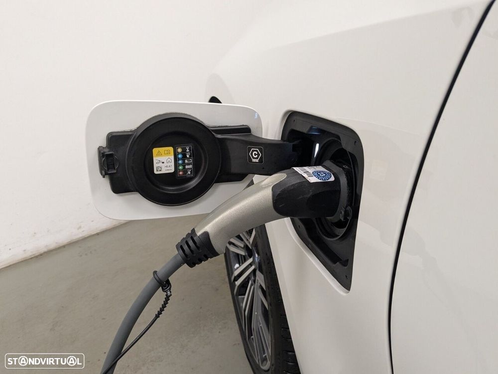 BMW 330 e Pack M Auto - 12