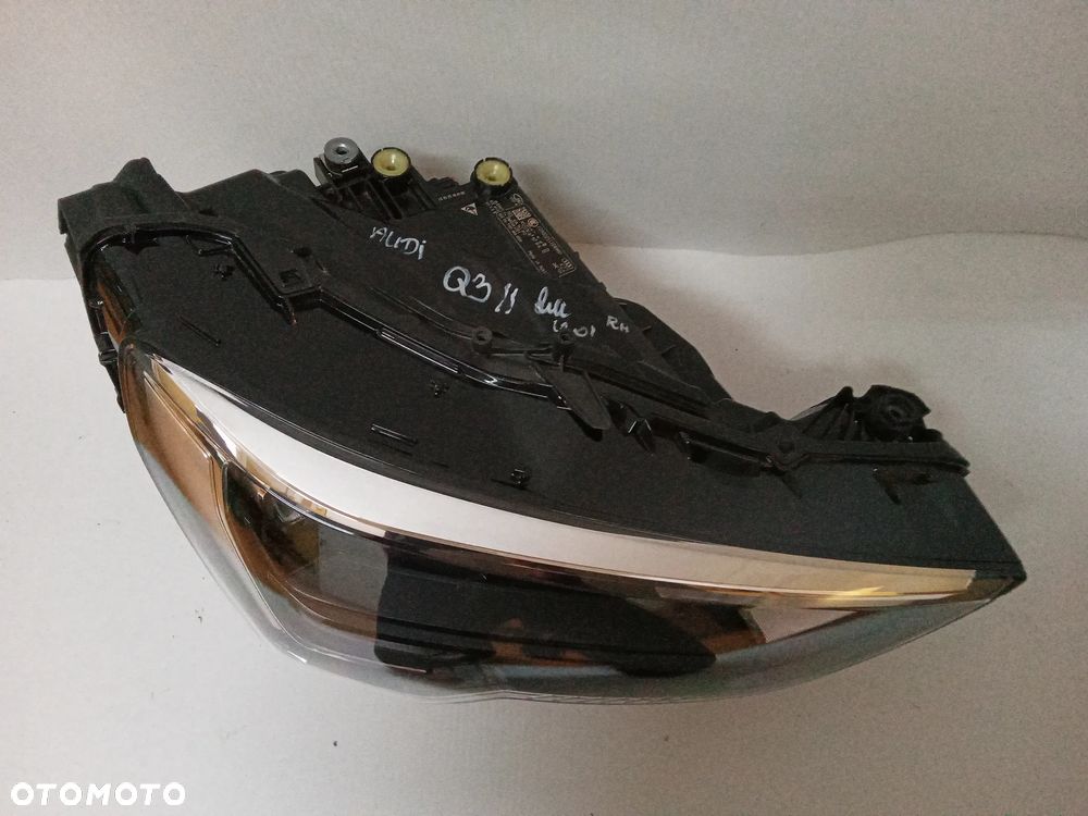 AUDI Q3 II 83A 19- LAMPA LAMPY PRZEDNIE PRZÓD - 4
