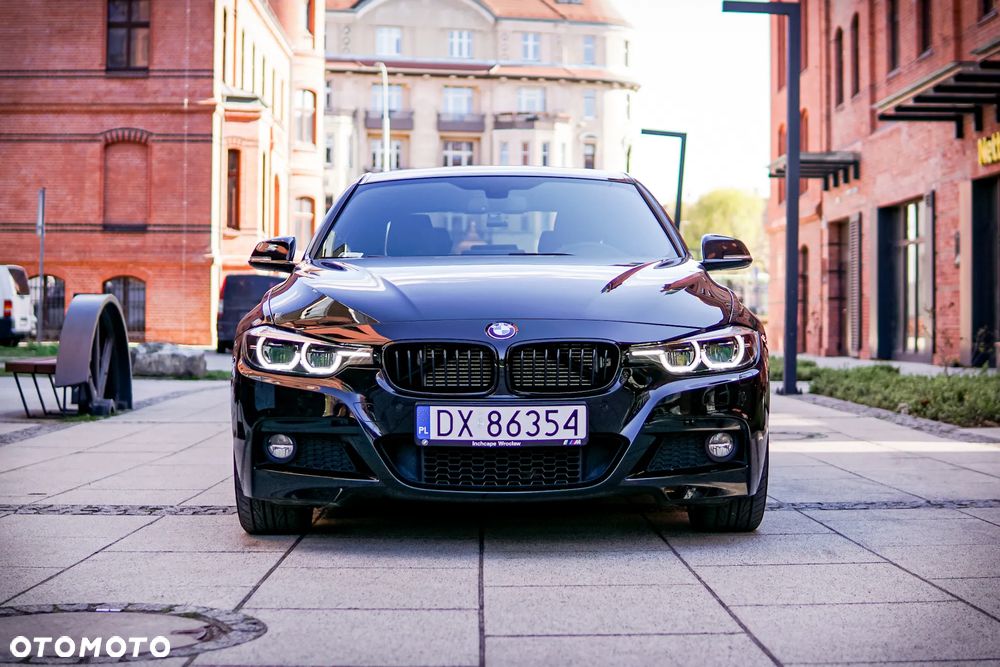 BMW Seria 3 330e iPerformance Advantage - 1