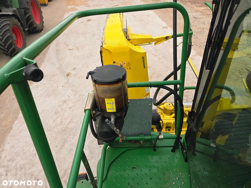 John Deere 7450 7400 7550 7350 Claas Jaguar Fendt - 9