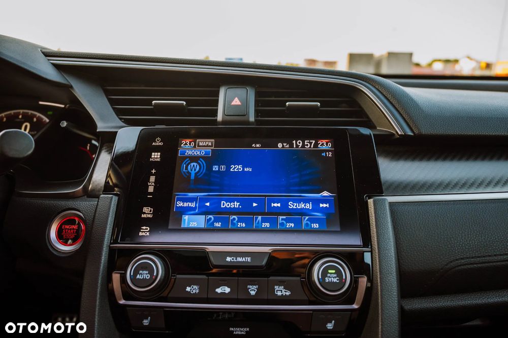 Honda Civic 1.5 T Sport Plus (Navi) - 14