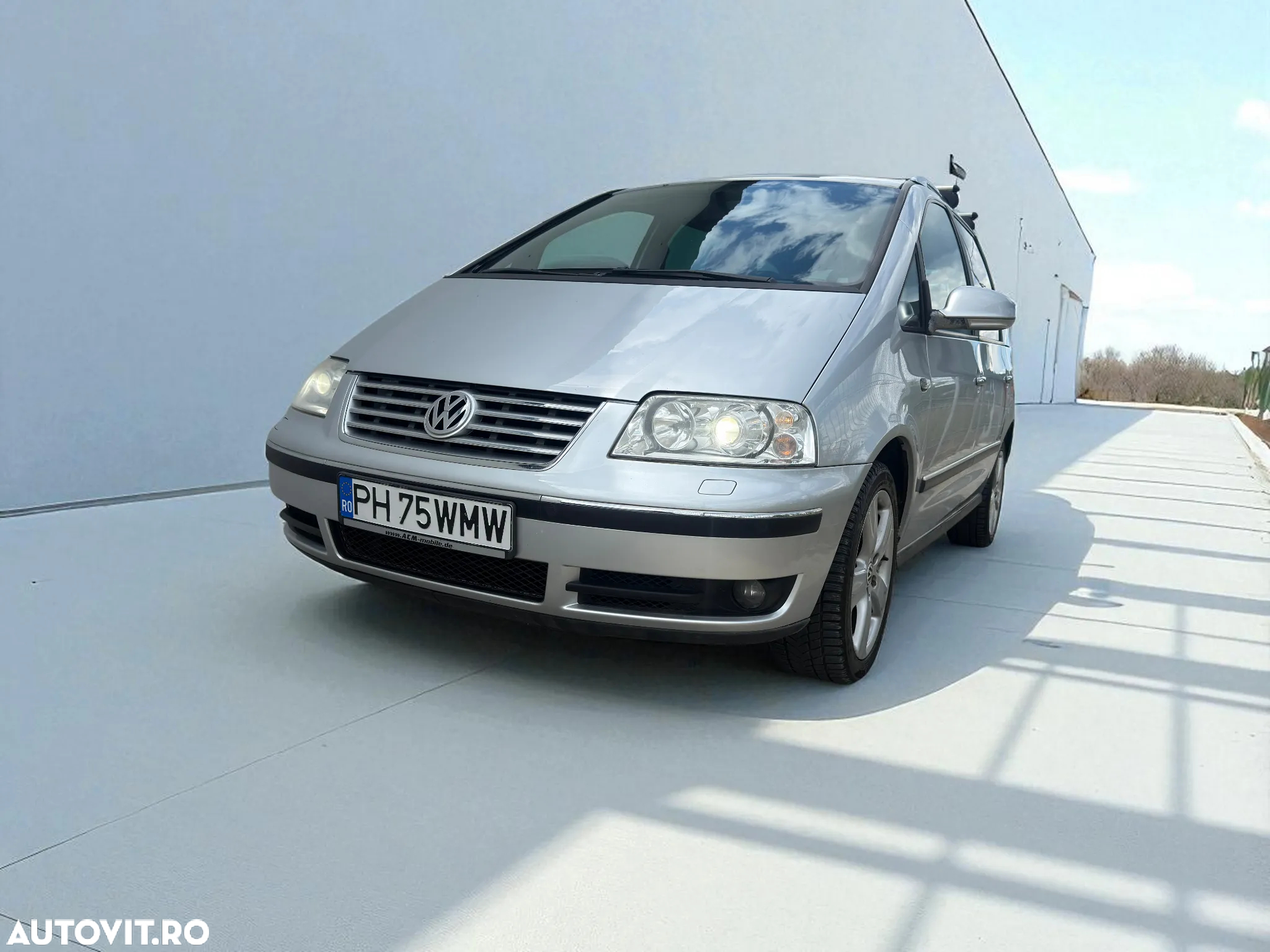 Volkswagen Sharan 2.0 TDI DPF Exclusive Edition - 3